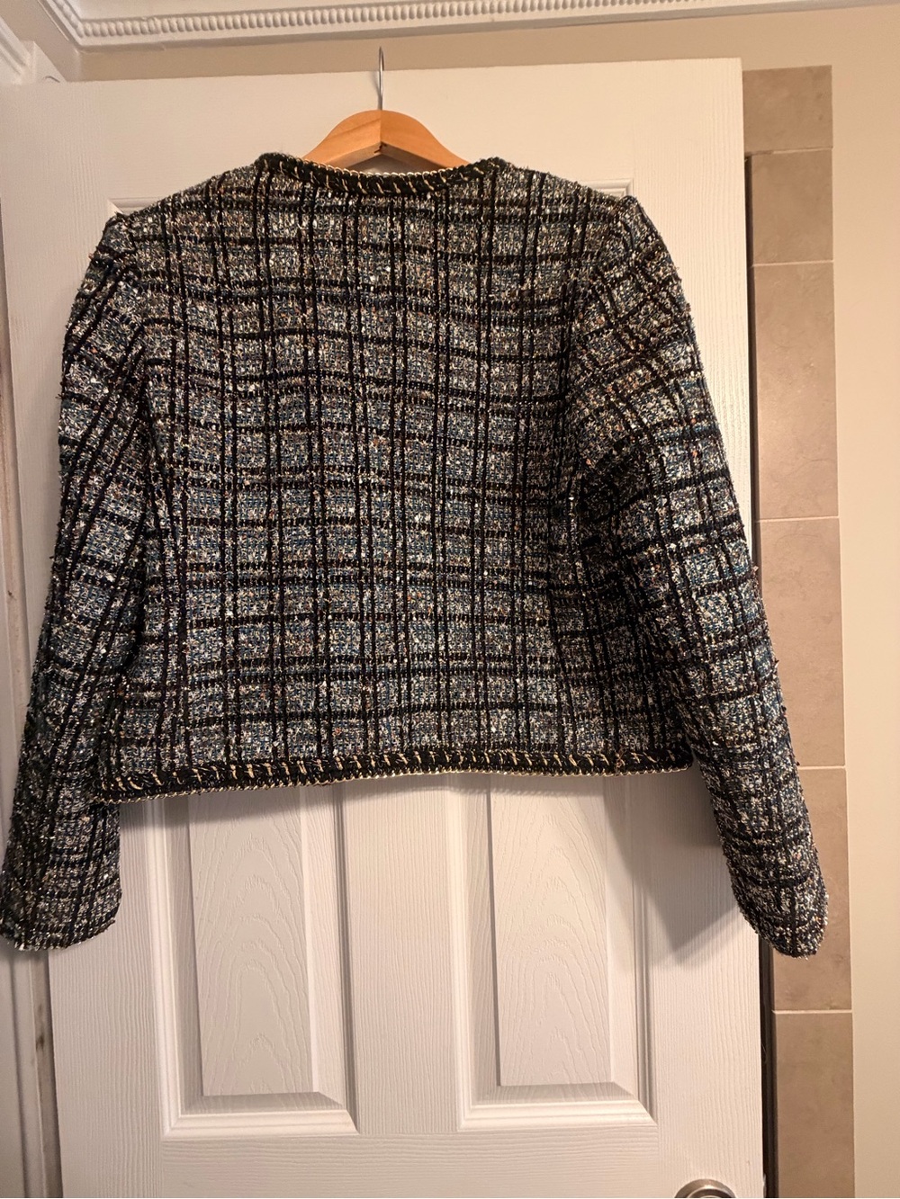 Express Black and Blue Tweed Collarless blazer with matching purse - Picture 4 of 6